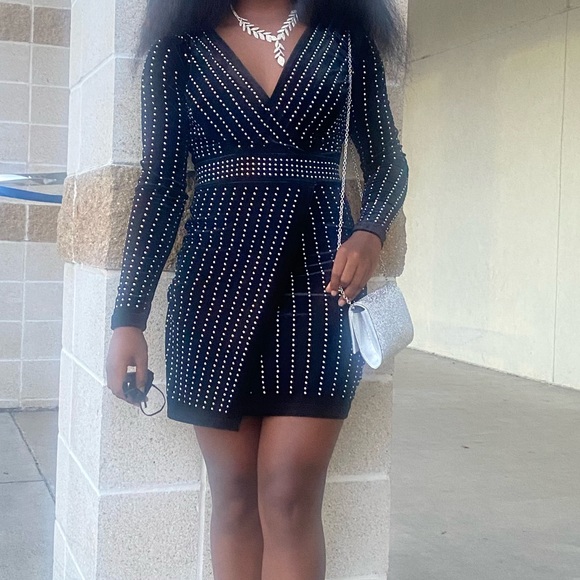 Windsor Dress - Picture 3 of 3